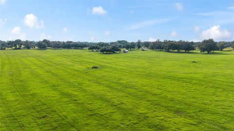 Tiny photo for 10880 NW 160th Avenue, Morriston, FL 32668 (MLS # OM709897)