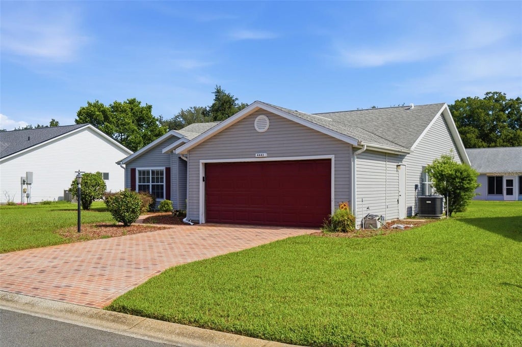 Photo of 4443 River Ridge Drive, Leesburg, FL 34748 (MLS # O6432383)