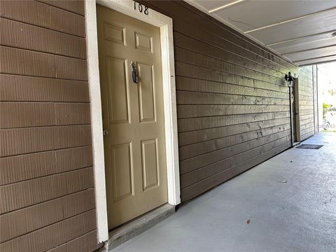 Photo of 232 Afton Square #108, Altamonte Springs, FL 32714 (MLS # O6346769) Photo of 232 Afton Square #108, Altamonte Springs, FL 32714 (MLS # O6346769)