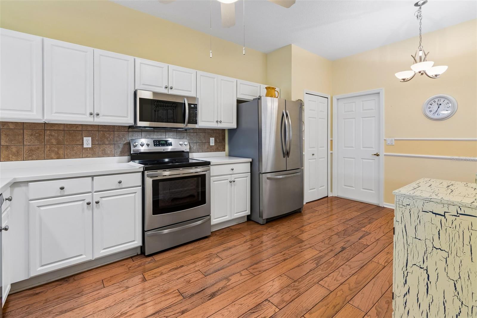 GROVES PH 02 CLUB VILLAS - Residential