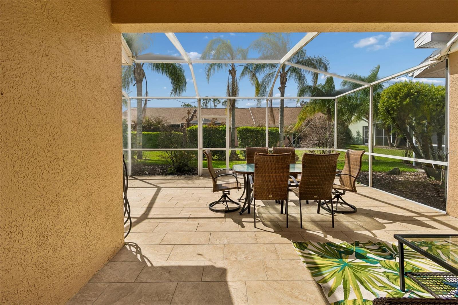 GROVES PH 02 CLUB VILLAS - Residential