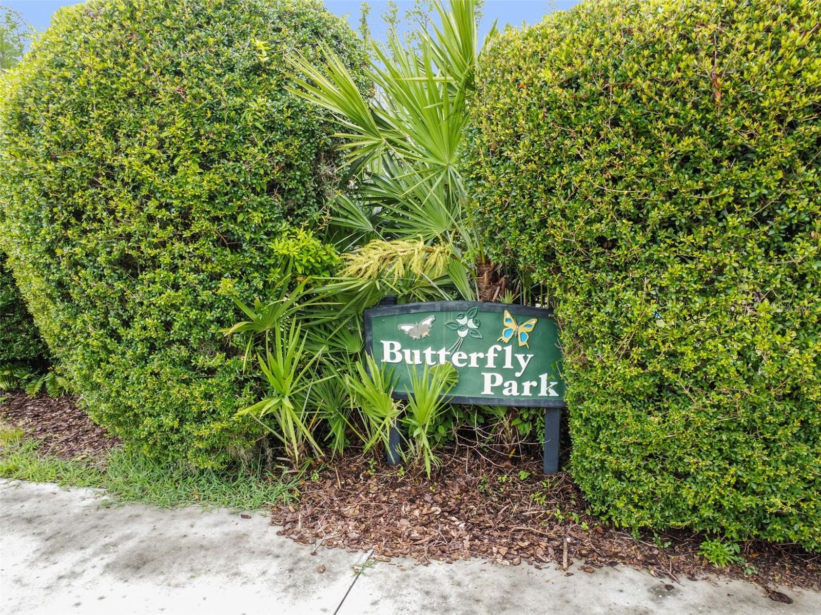 GROVES PH 02 CLUB VILLAS - Residential