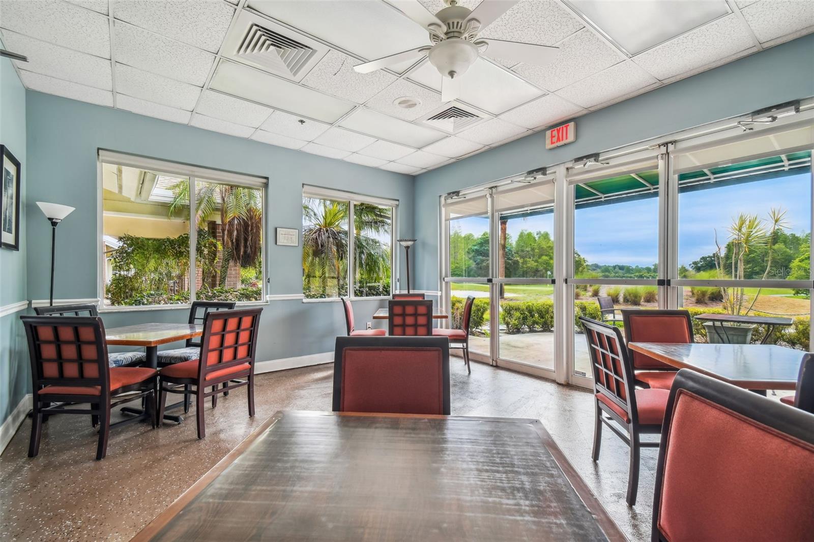 GROVES PH 02 CLUB VILLAS - Residential