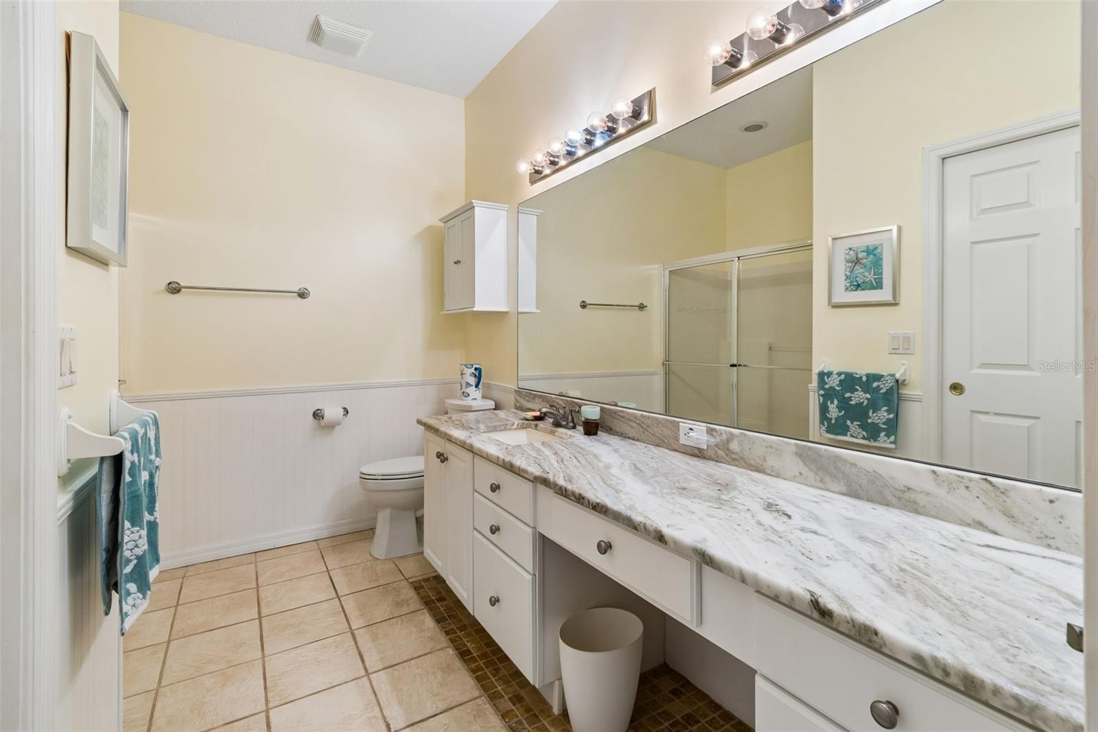 GROVES PH 02 CLUB VILLAS - Residential