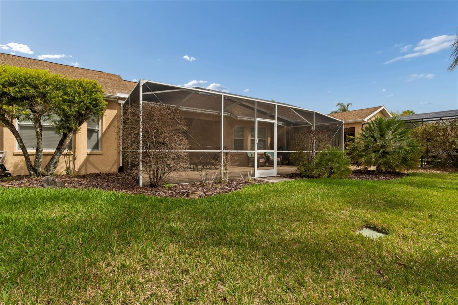 GROVES PH 02 CLUB VILLAS - Residential