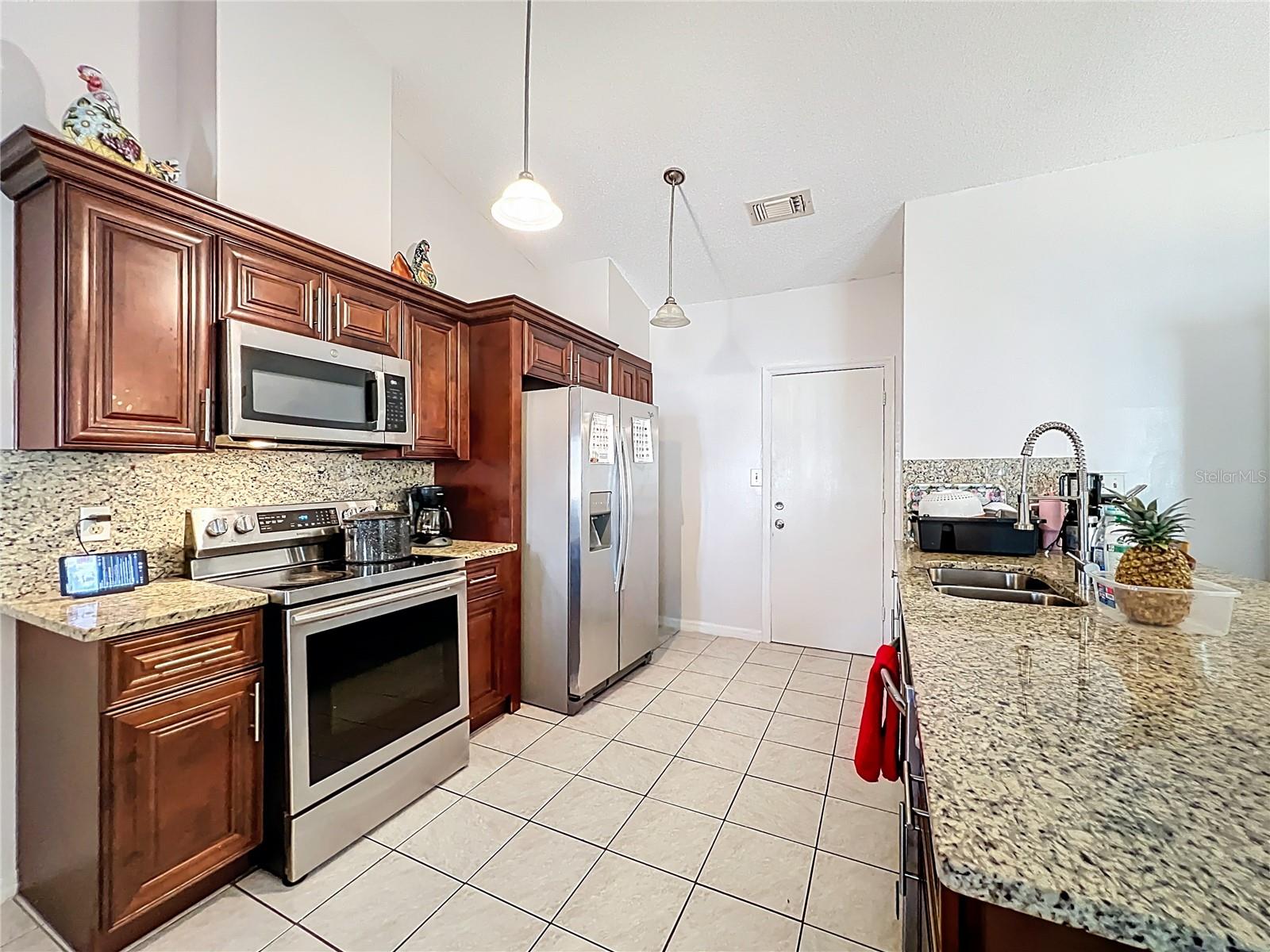 HIAWASSEE MEADOWS PH 01 - Residential