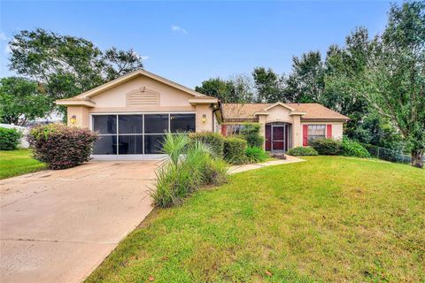 A home in LECANTO