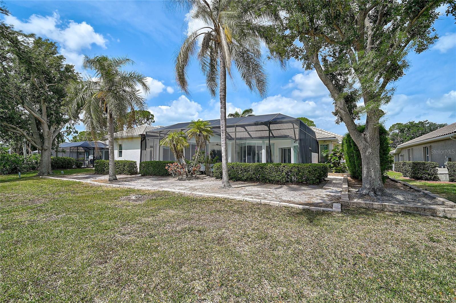 CALUSA LAKES UNIT 5 - Residential