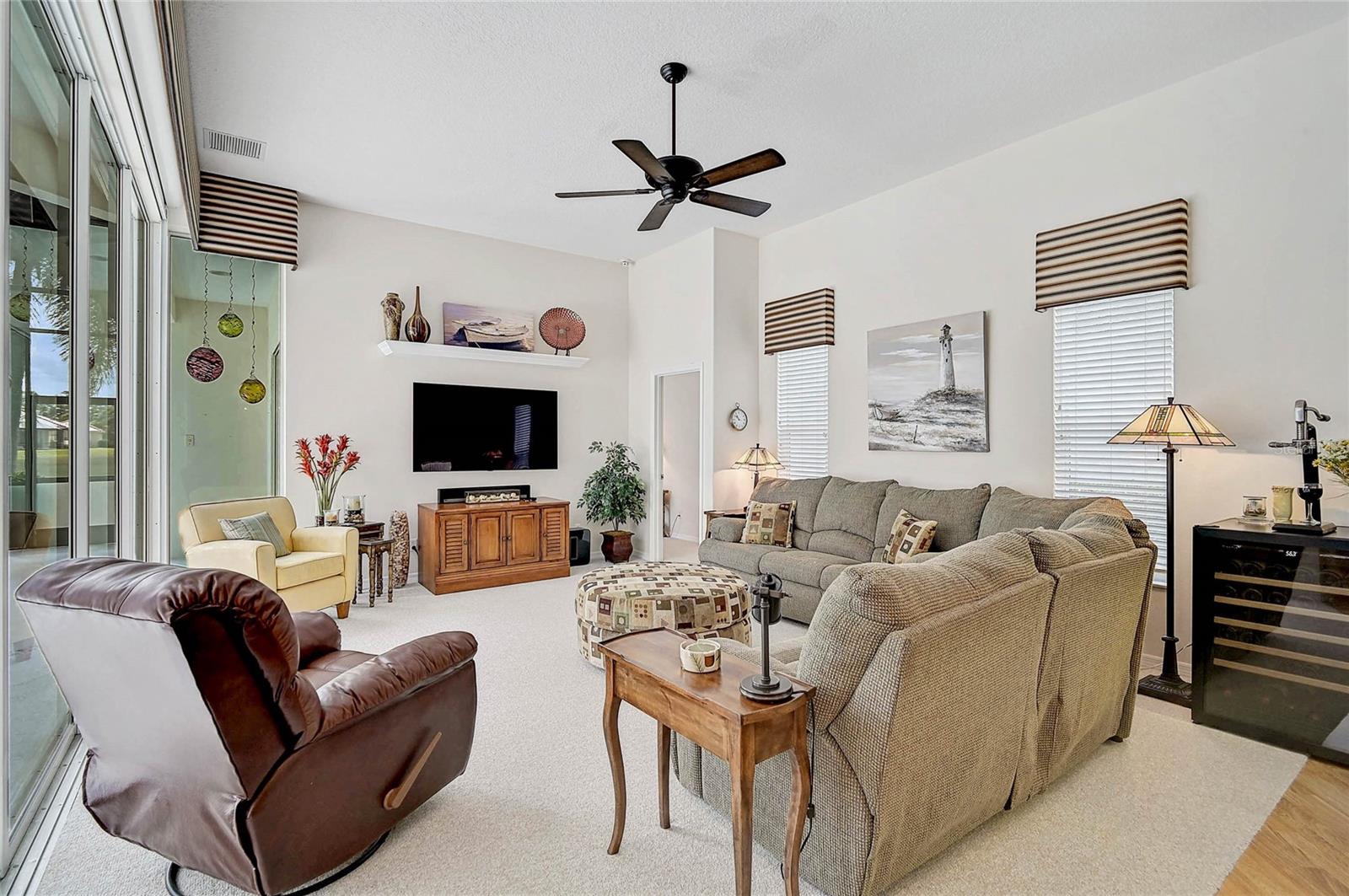 CALUSA LAKES UNIT 5 - Residential