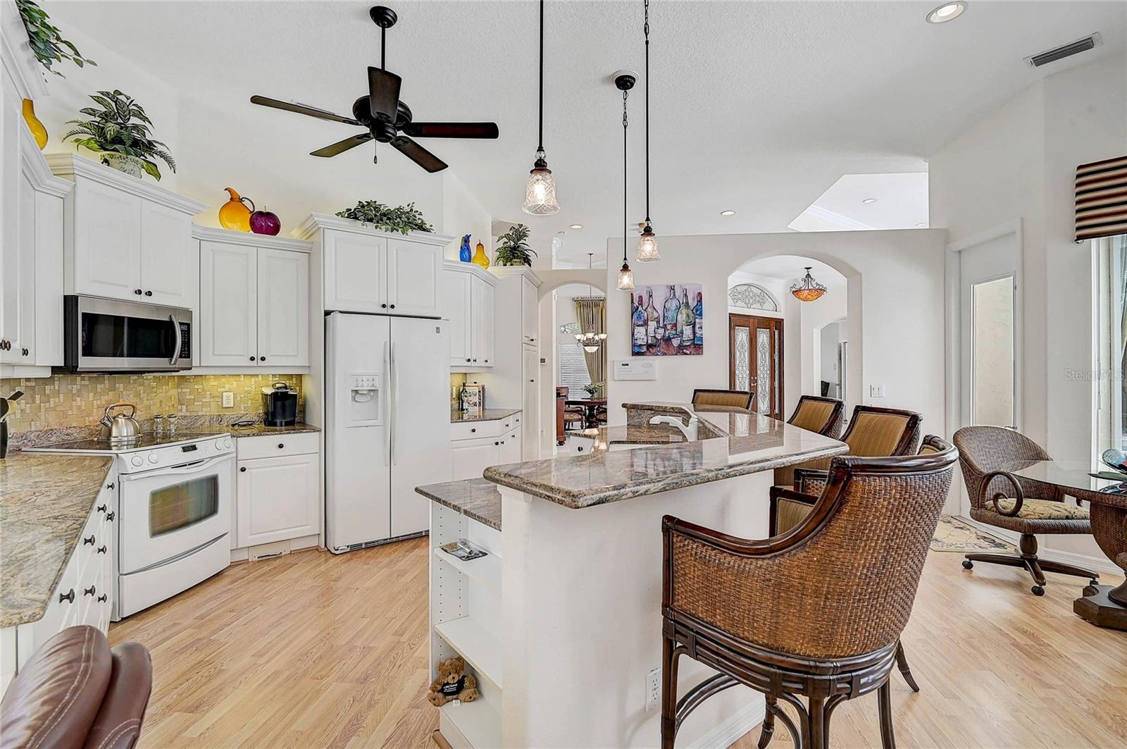 CALUSA LAKES UNIT 5 - Residential