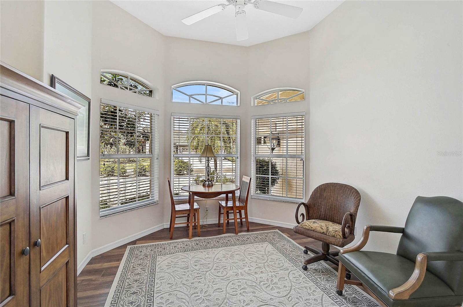 CALUSA LAKES UNIT 5 - Residential