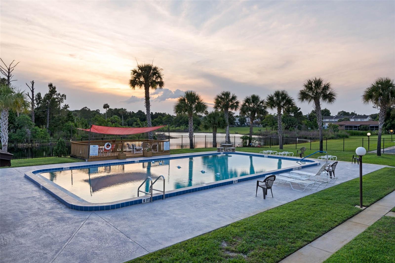 SUNSET GARDENS CONDO PHASE 1-4 - Residential