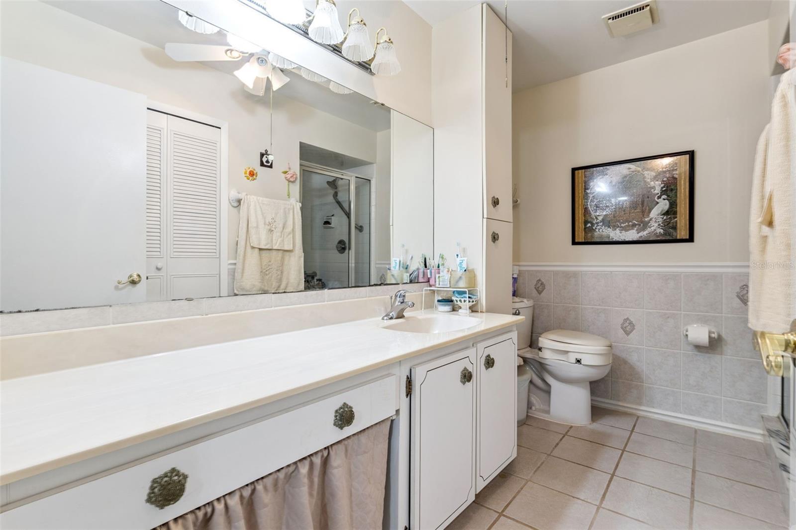 SUNSET GARDENS CONDO PHASE 1-4 - Residential