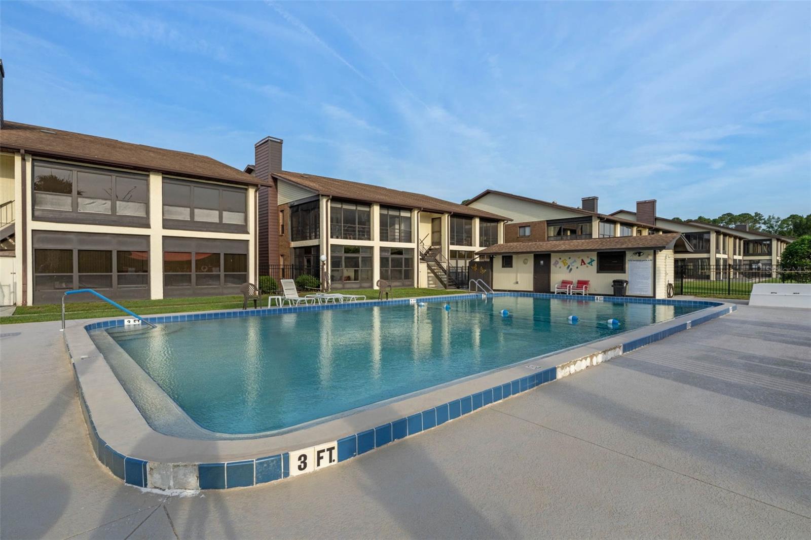 SUNSET GARDENS CONDO PHASE 1-4 - Residential