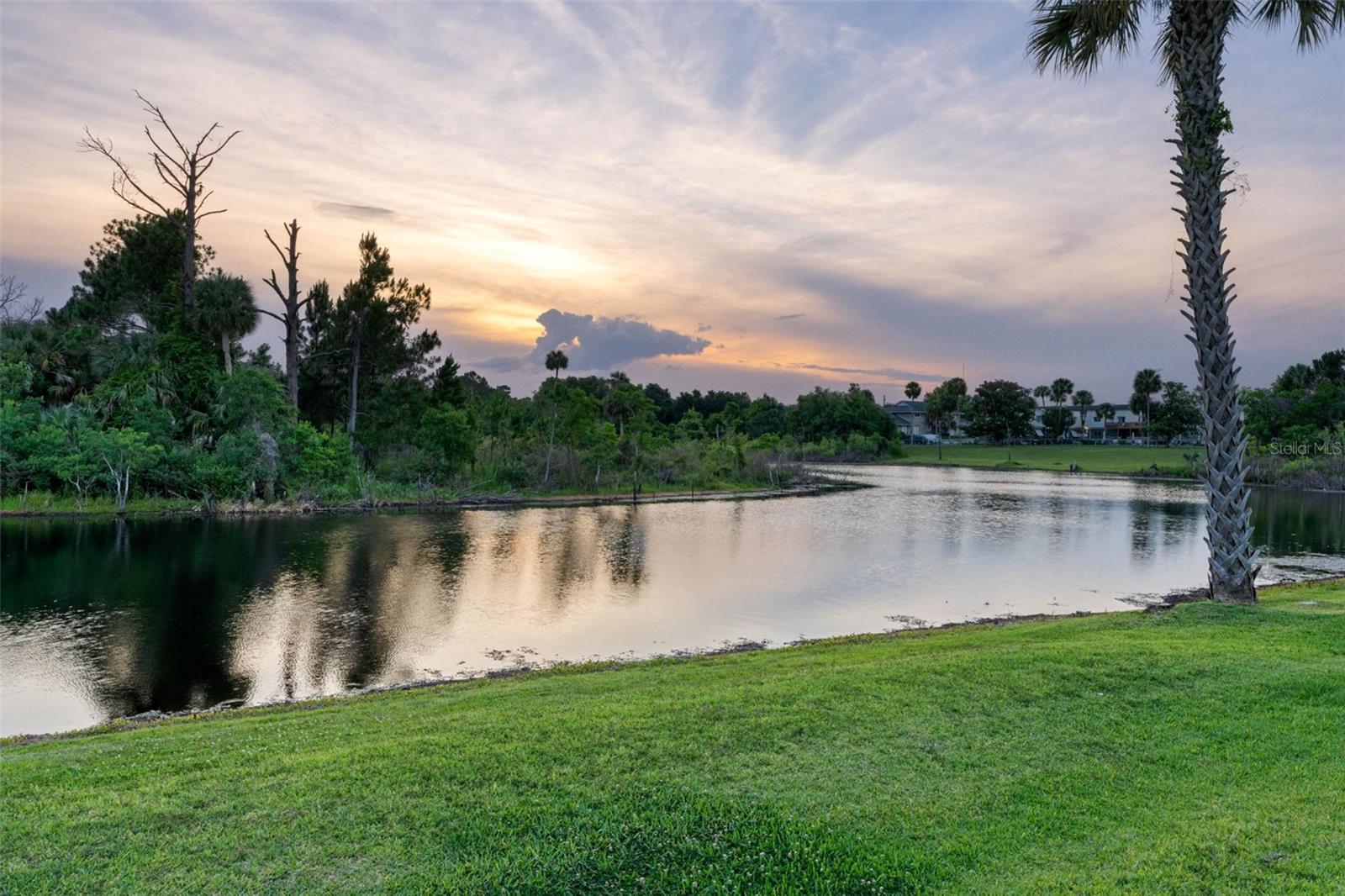 SUNSET GARDENS CONDO PHASE 1-4 - Residential