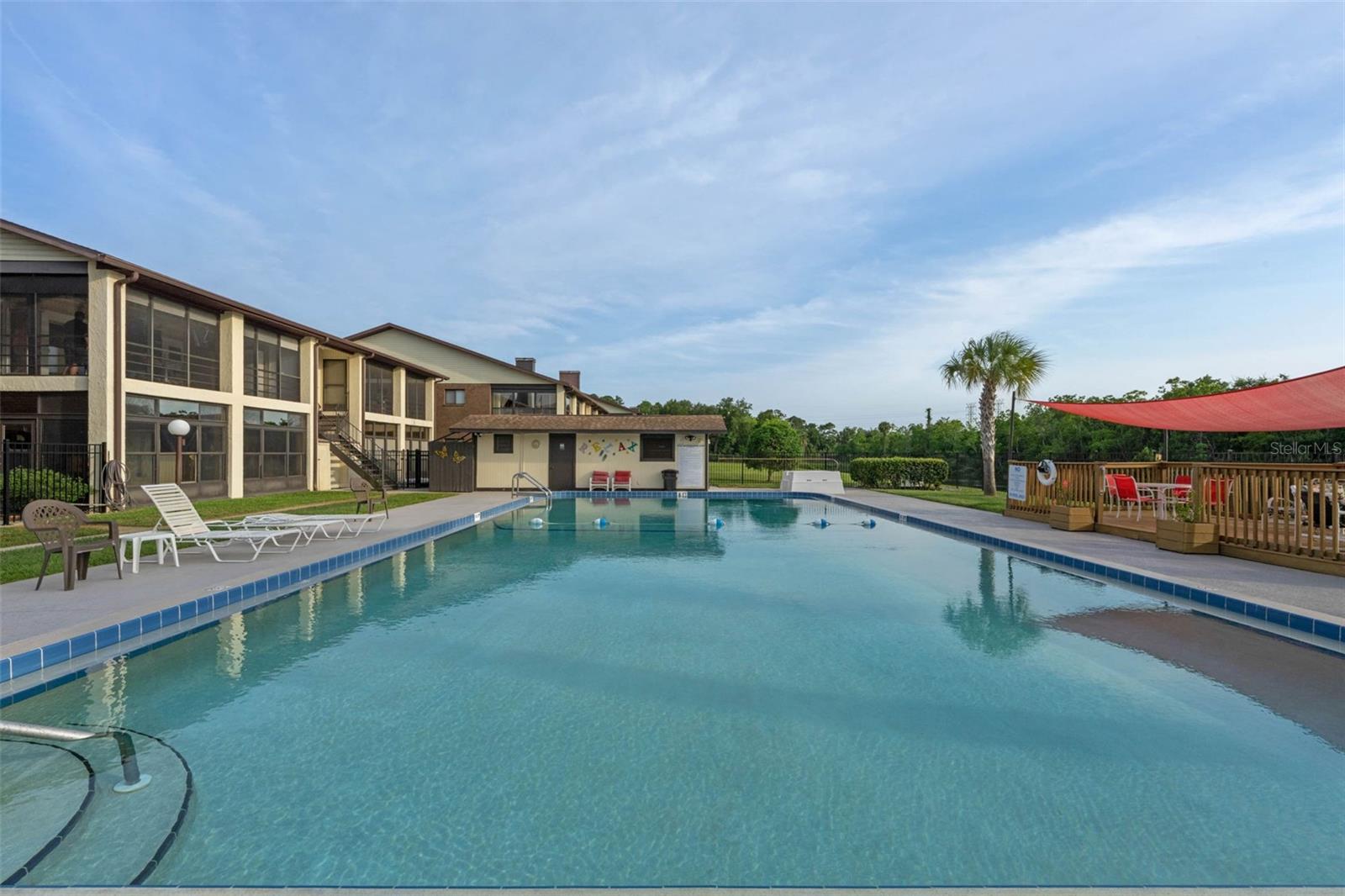 SUNSET GARDENS CONDO PHASE 1-4 - Residential