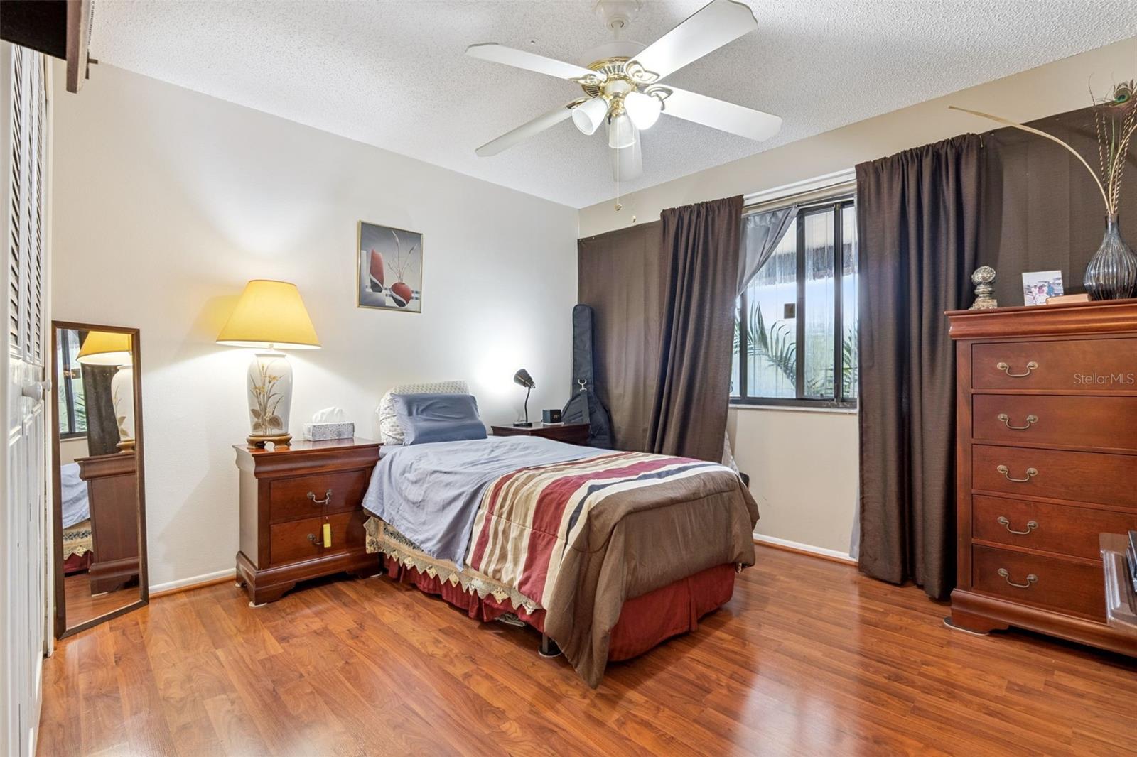 SUNSET GARDENS CONDO PHASE 1-4 - Residential