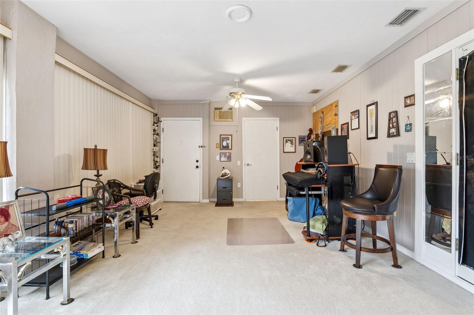 SUNSET GARDENS CONDO PHASE 1-4 - Residential