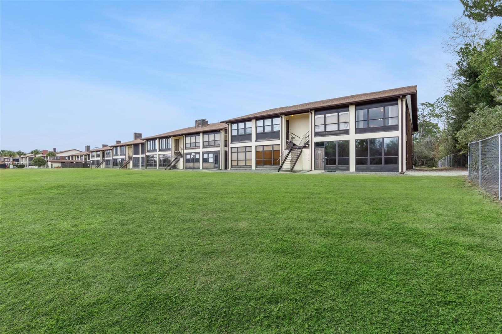 SUNSET GARDENS CONDO PHASE 1-4 - Residential