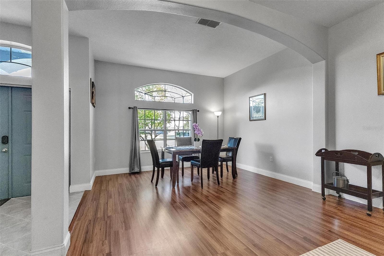 04 FAIRWAYS - Residential Lease