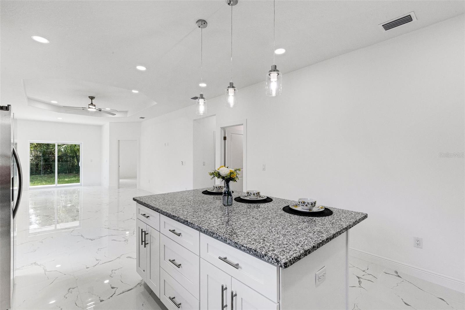 LOWRY LANE SUB - Residential