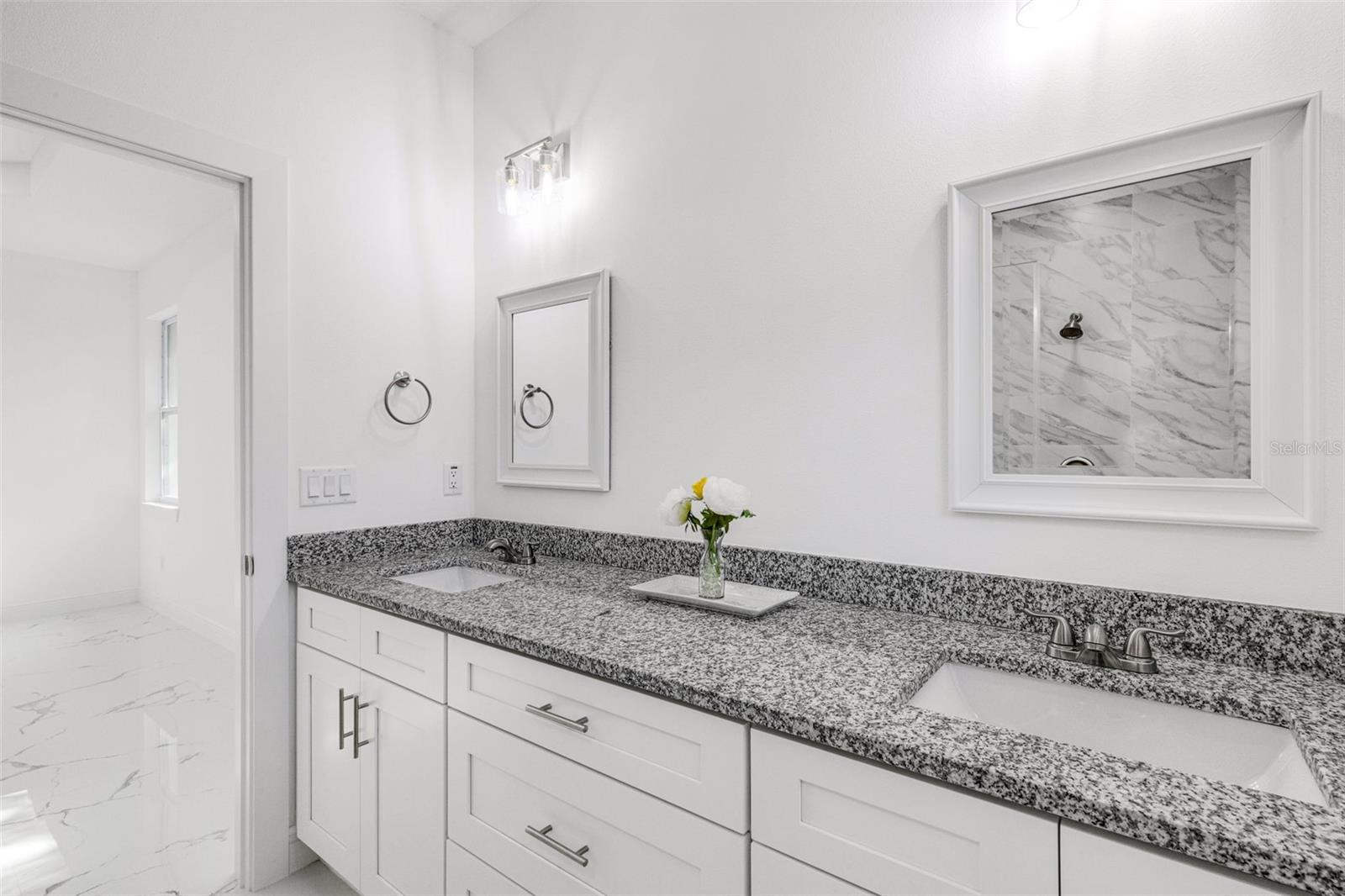 LOWRY LANE SUB - Residential