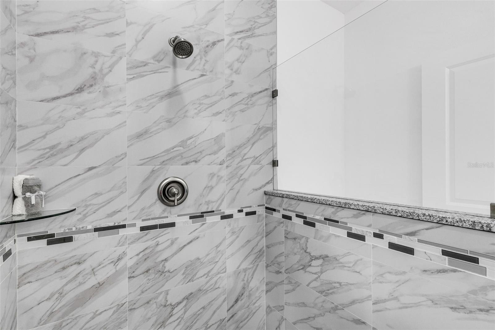 LOWRY LANE SUB - Residential