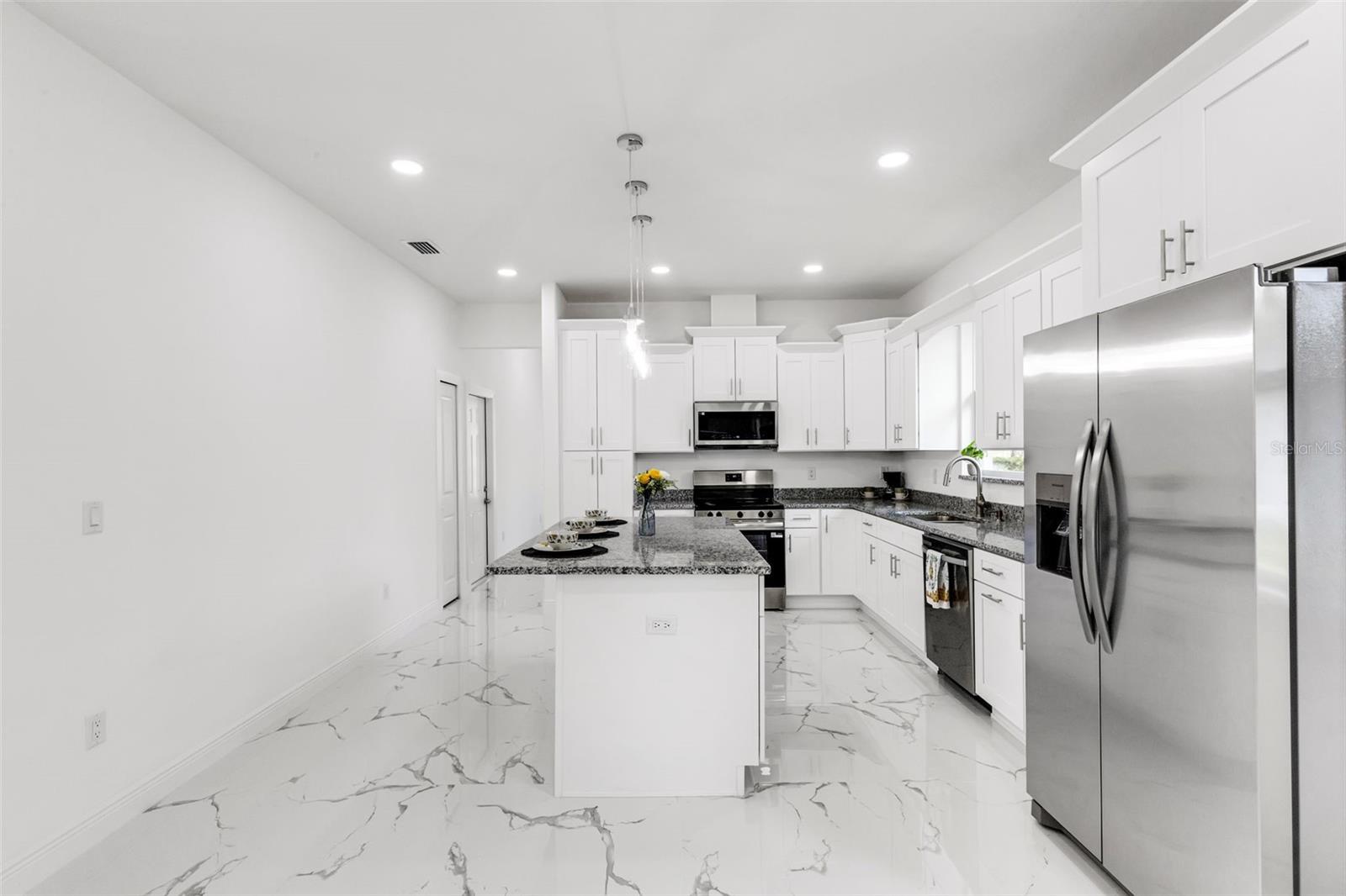 LOWRY LANE SUB - Residential