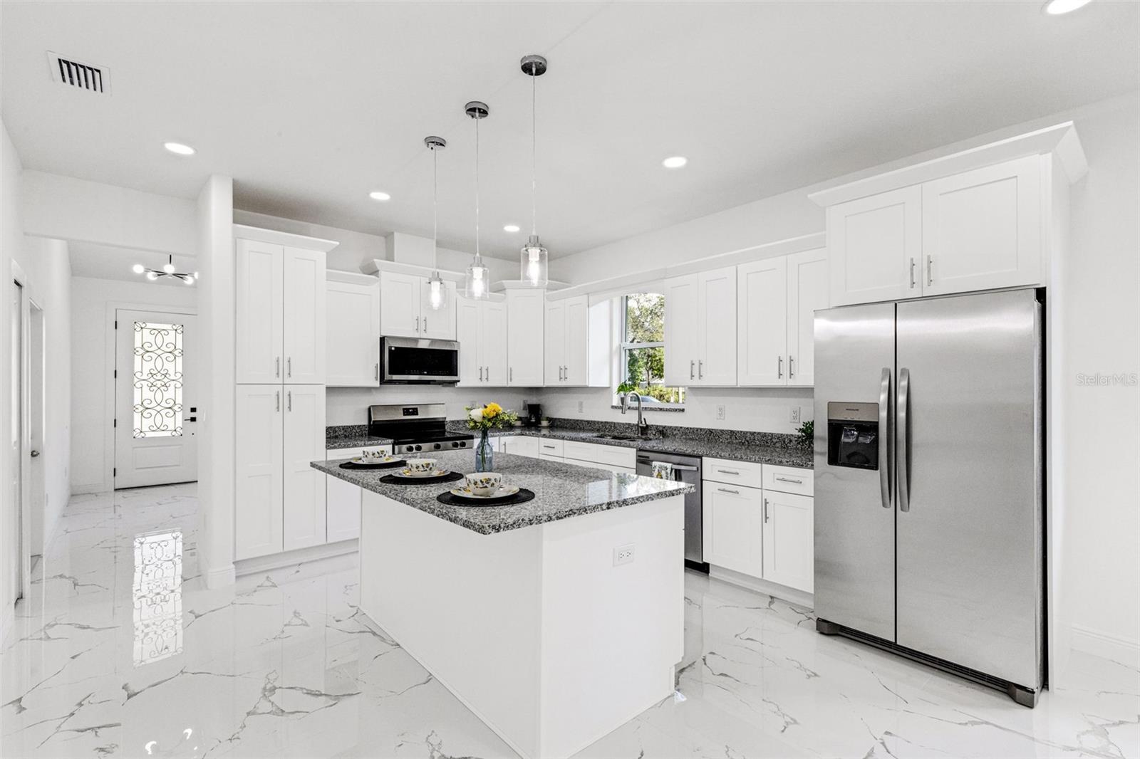 LOWRY LANE SUB - Residential