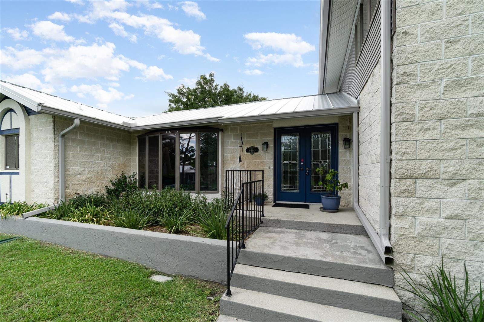 4460 NORTHSHORE DRIVE