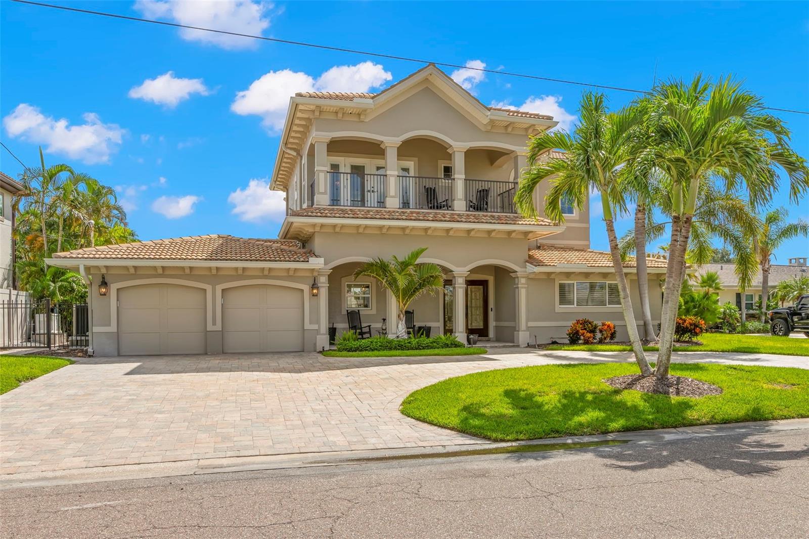 HARBOR VIEW VILLAS - Residential