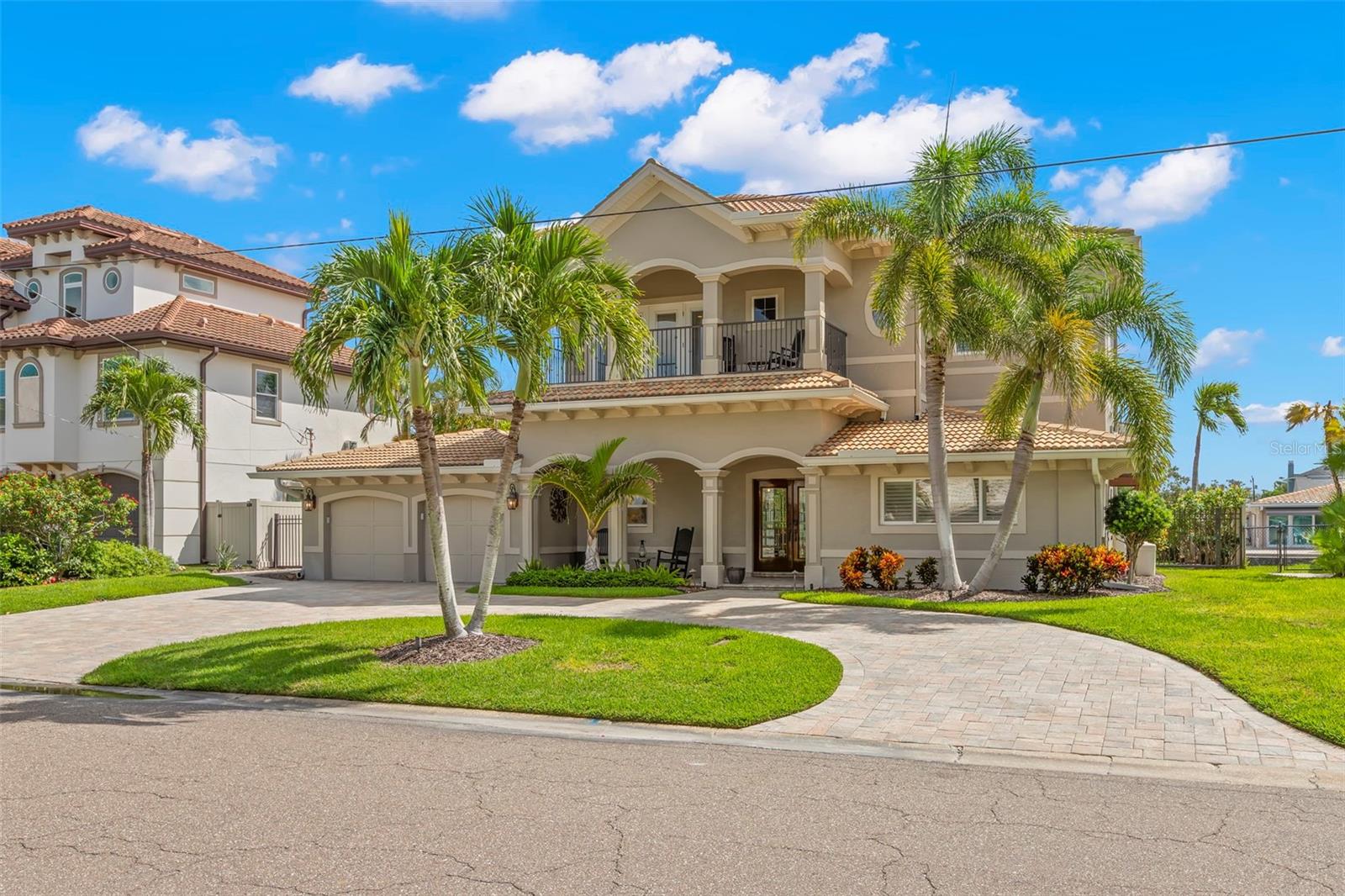 HARBOR VIEW VILLAS - Residential