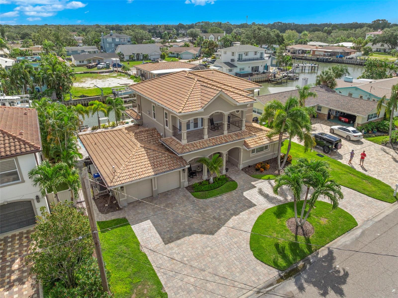HARBOR VIEW VILLAS - Residential