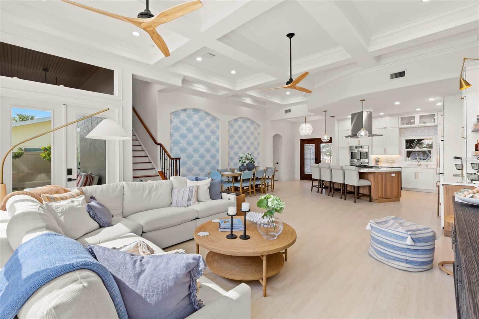 HARBOR VIEW VILLAS - Residential