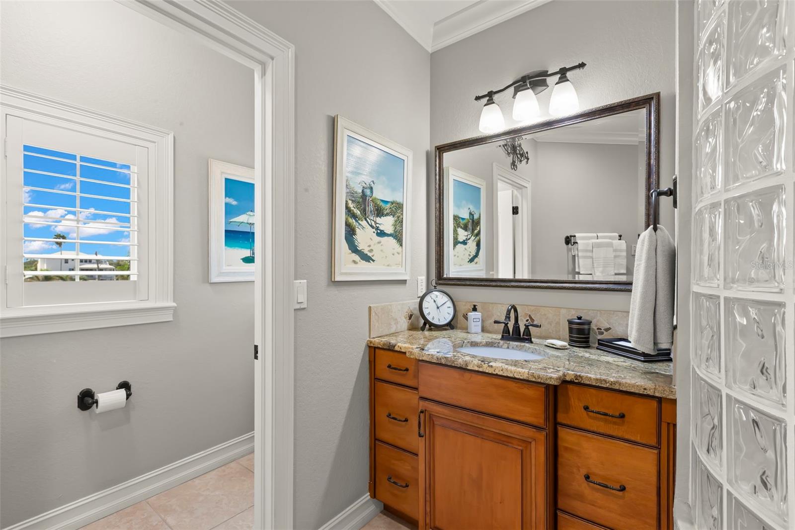 HARBOR VIEW VILLAS - Residential