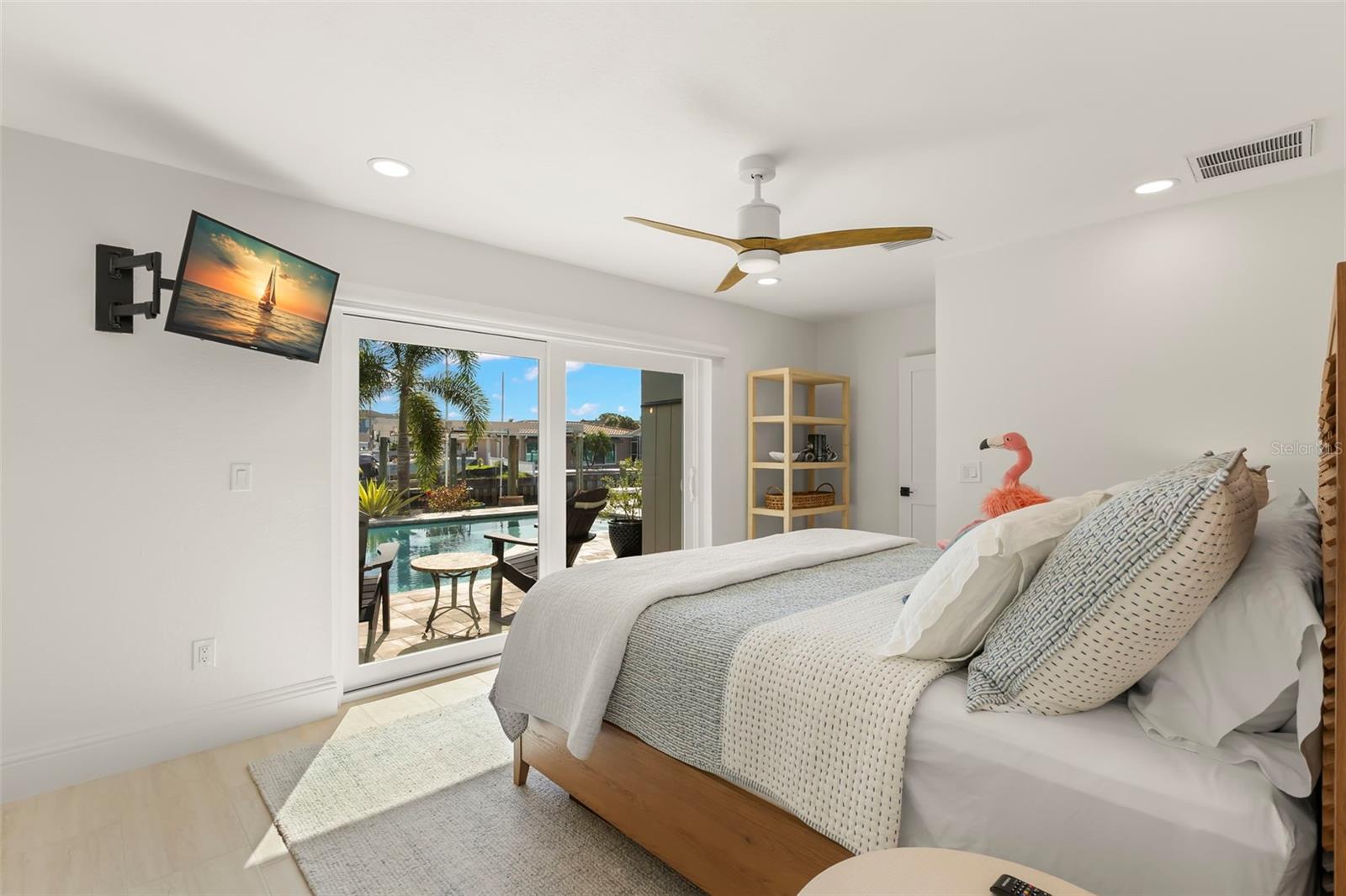 HARBOR VIEW VILLAS - Residential