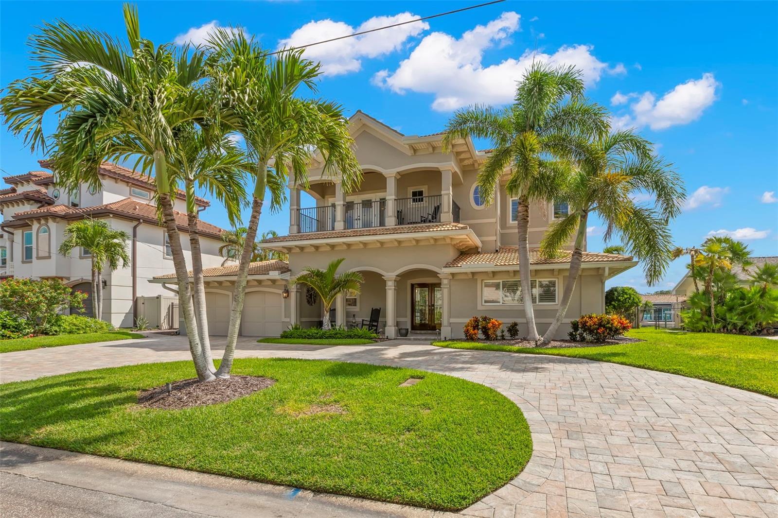 HARBOR VIEW VILLAS - Residential