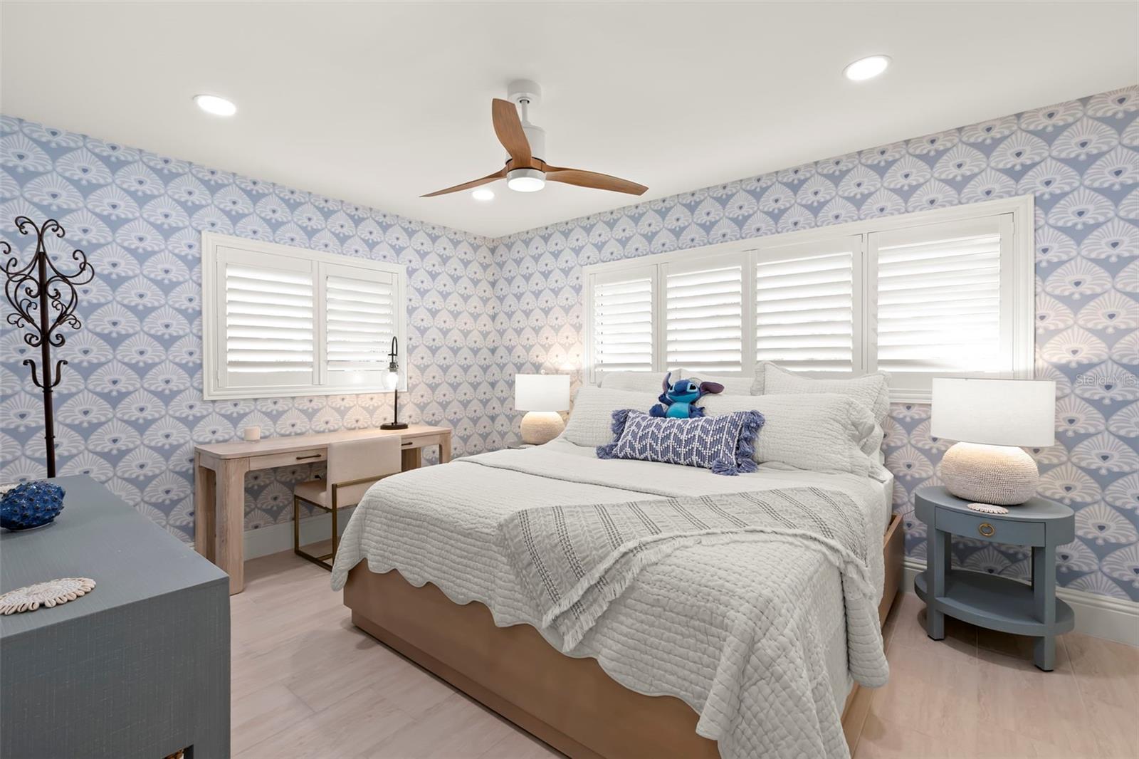 HARBOR VIEW VILLAS - Residential