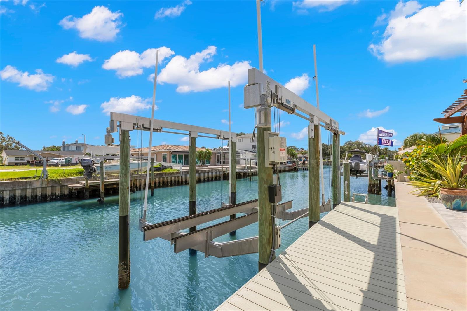 HARBOR VIEW VILLAS - Residential