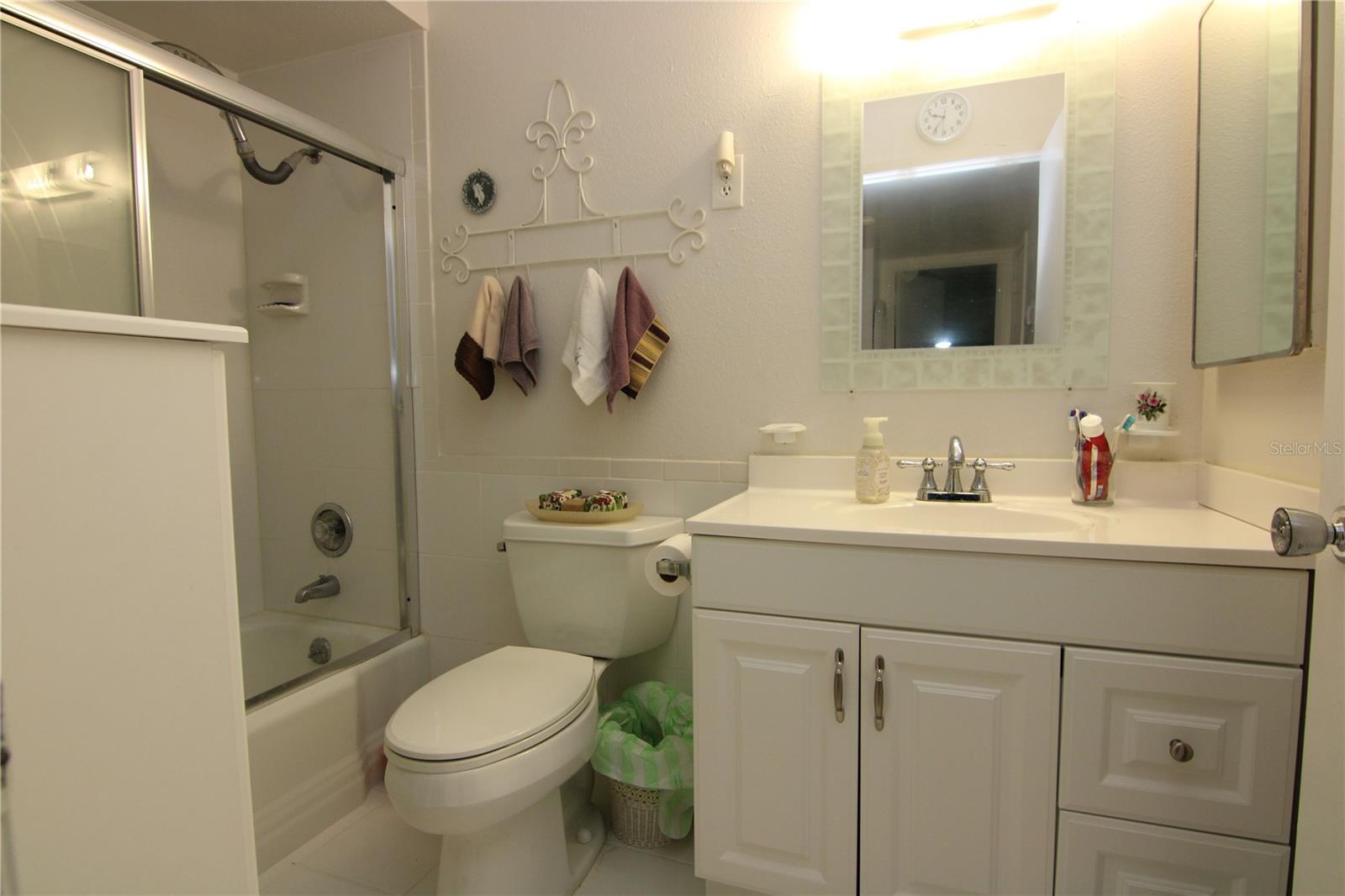 DEL WEBBS SUN CITY FLORIDA UN - Residential Lease