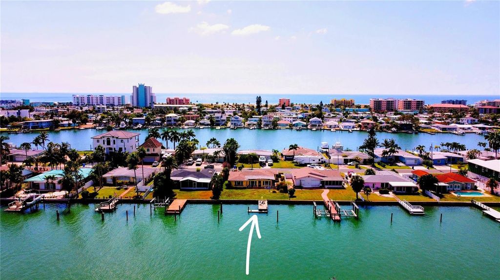 Photo of 11325 4th Street E, Treasure Island, FL 33706 (MLS # TB8436406)