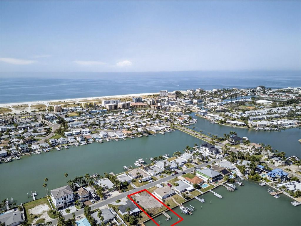 Photo of 11325 4th Street E, Treasure Island, FL 33706 (MLS # TB8436406)