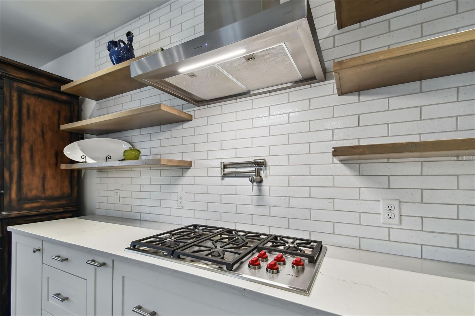 SEIBERT MANOR - Residential