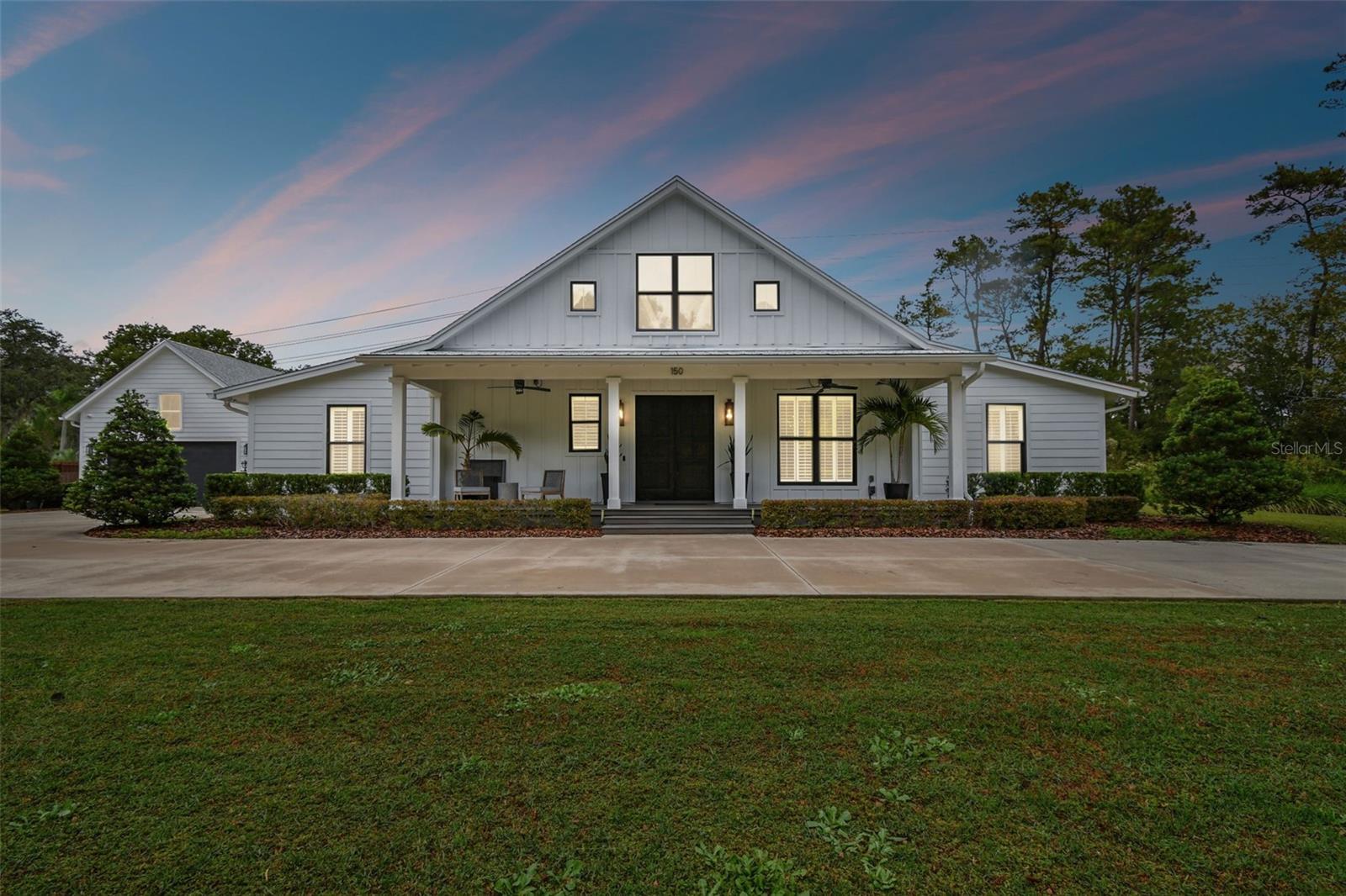 SEIBERT MANOR - Residential