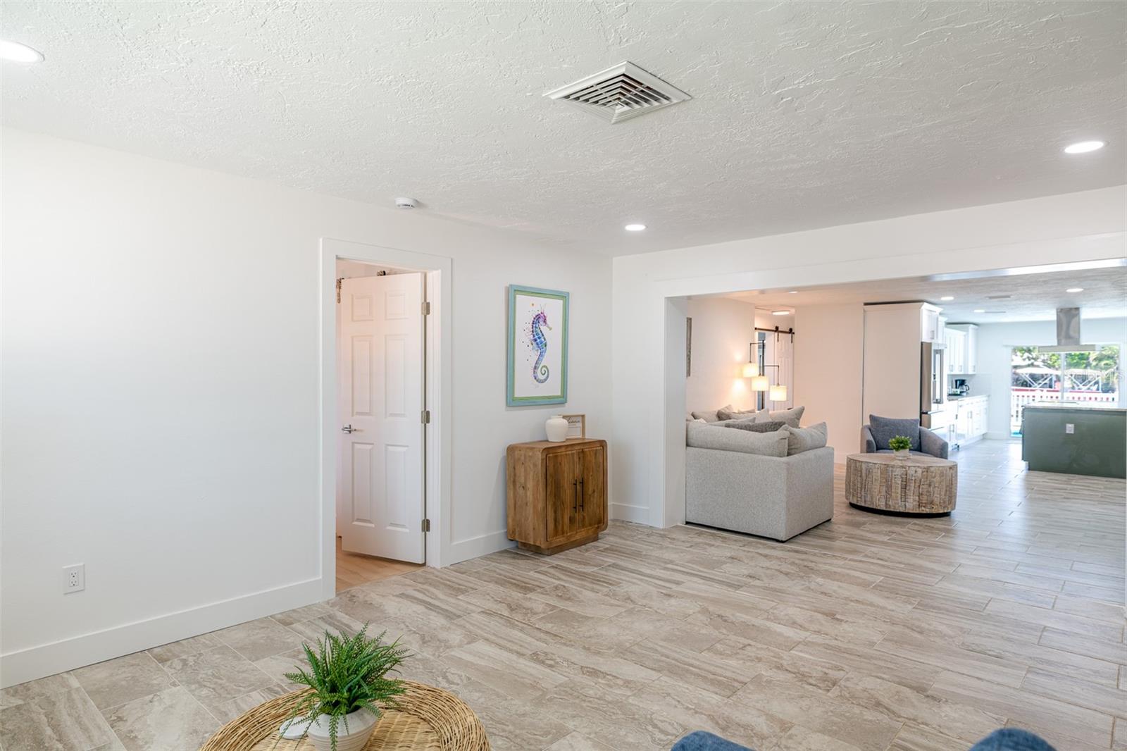 THREE PALMS POINT - Residential