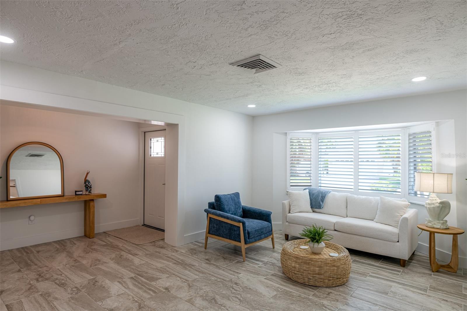 THREE PALMS POINT - Residential