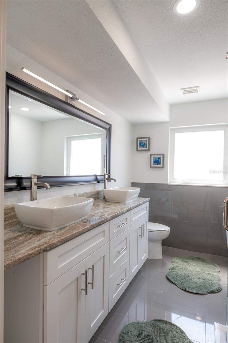 THREE PALMS POINT - Residential