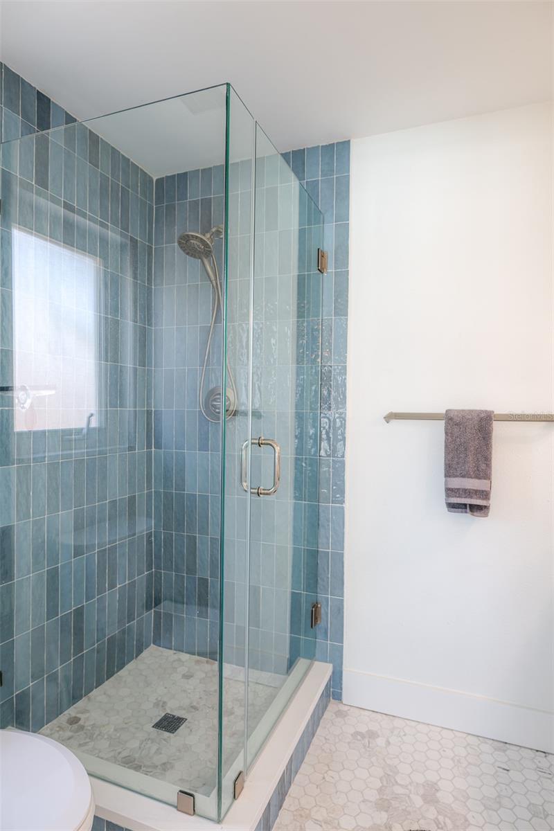 THREE PALMS POINT - Residential