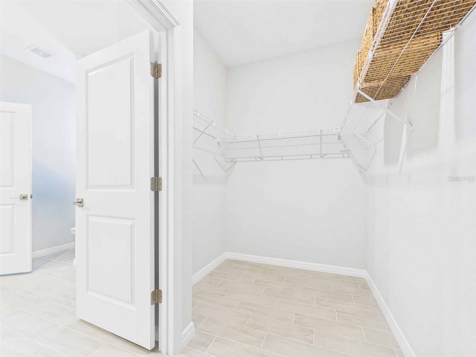 MARION OAKS UN SEVEN - Residential Lease