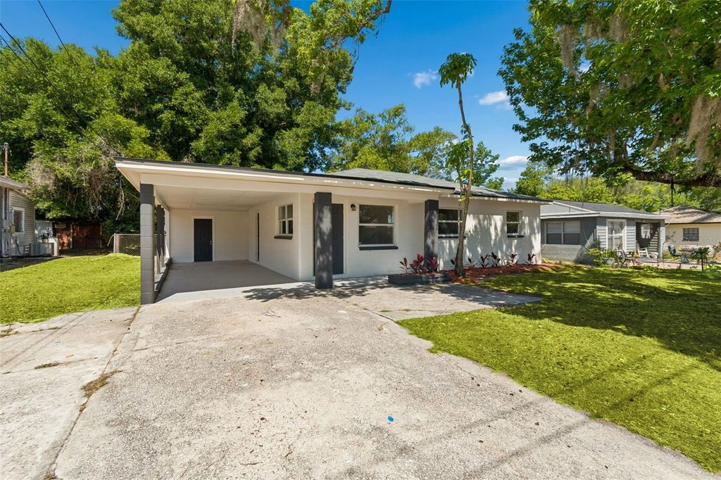 Photo of 11206 N Arden Avenue, Tampa, FL 33612 (MLS # TB8503477)